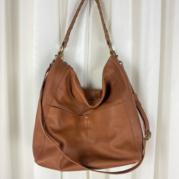 Lucky Brand Handbags - LUCKY BRAND Vala Leather Shoulder Bag EUC